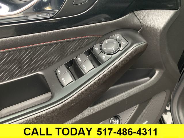 Certified 2023 Chevrolet Traverse RS image 25