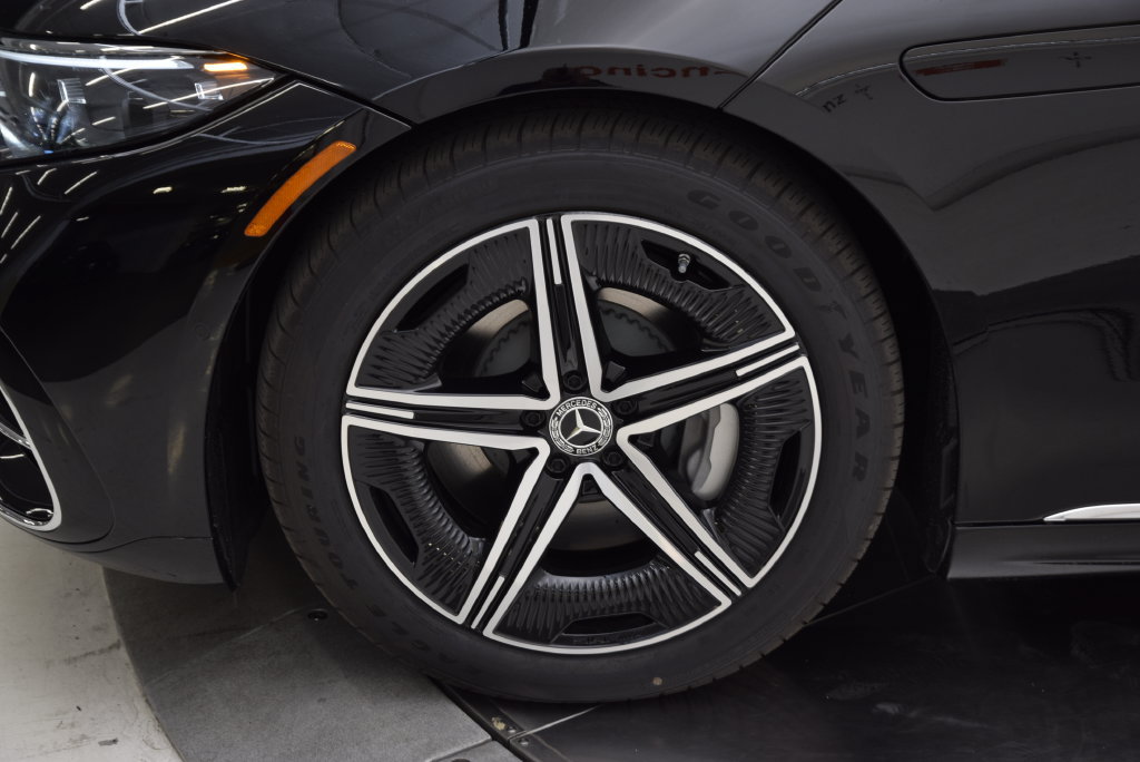 New 2026 Mercedes-Benz EQS 450+ 4MATIC Sedan image 12