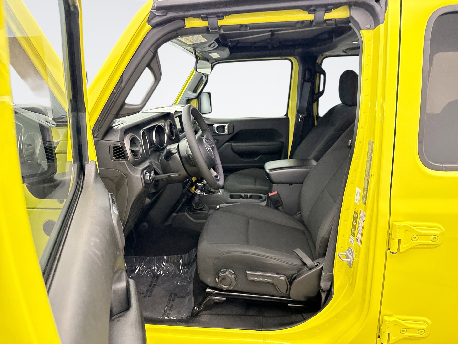 Used 2023 Jeep Wrangler Unlimited Sport image 10