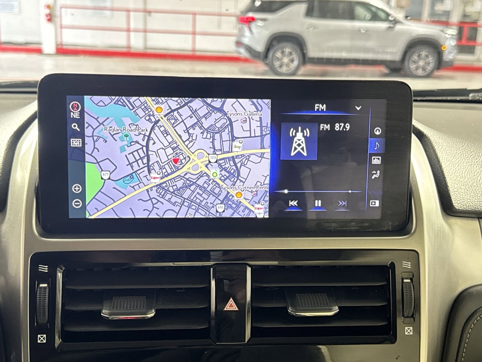 Used 2022 Lexus GX 460 Premium image 18