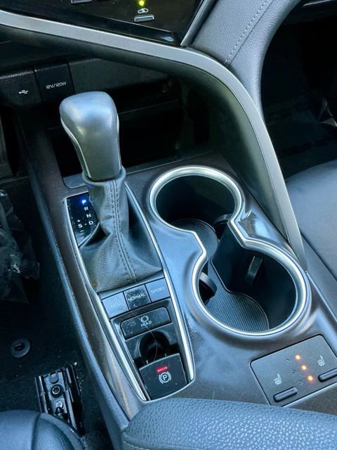 Used 2024 Toyota Camry XLE image 17