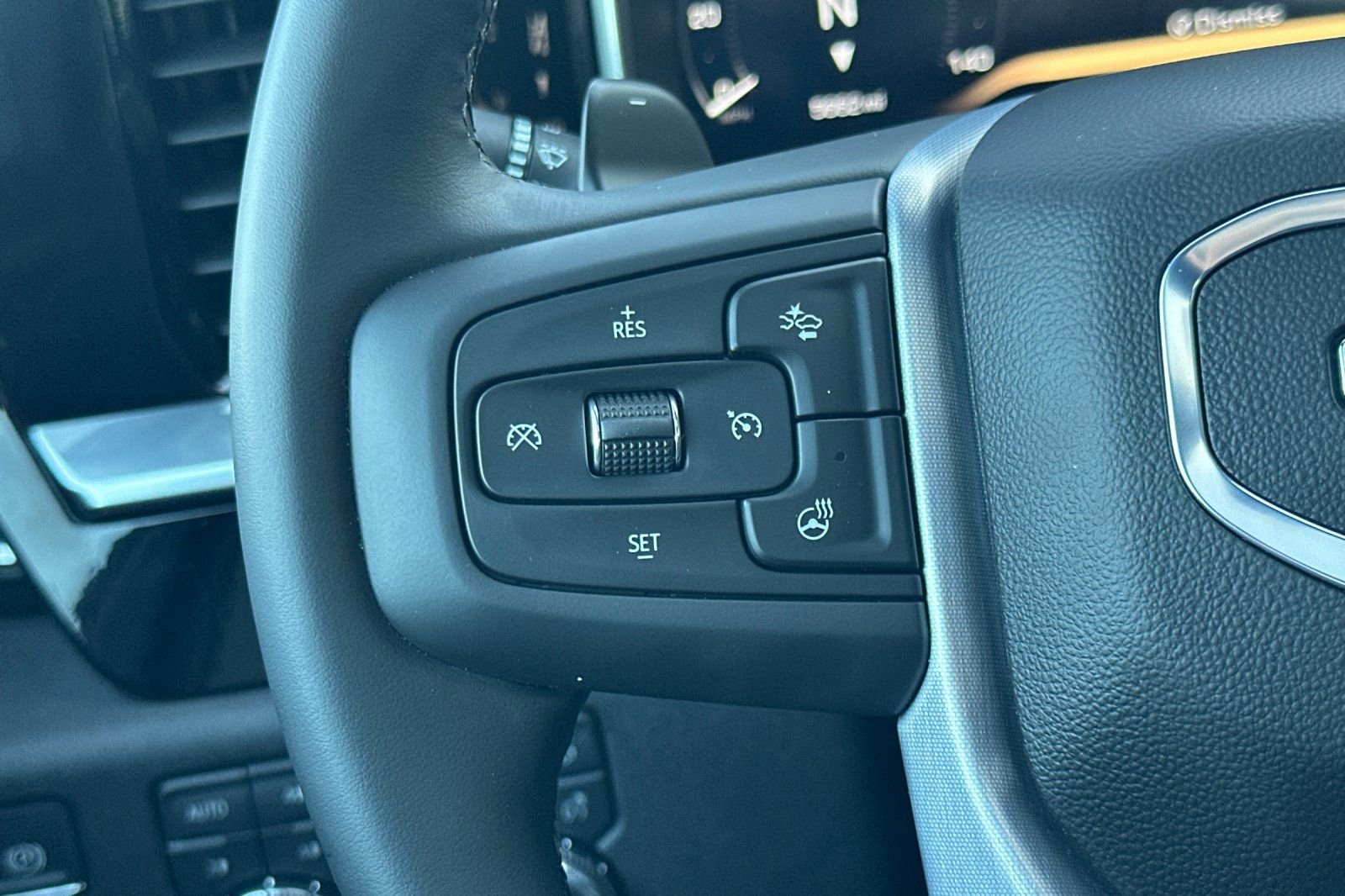 Used 2026 GMC Sierra 1500 Elevation w/ Elevation Premium Package AWD/4WD image 34