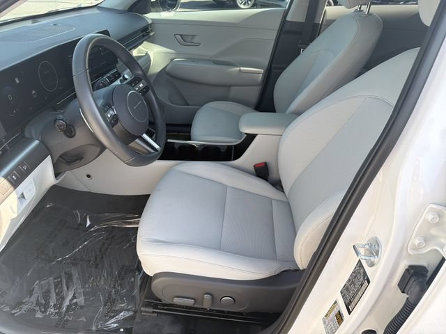 Certified 2025 Hyundai Kona SEL FWD image 16