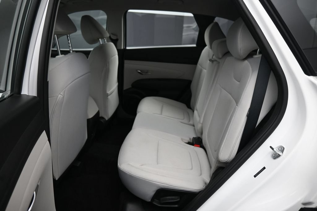 Certified 2025 Hyundai Tucson SE AWD/4WD image 20