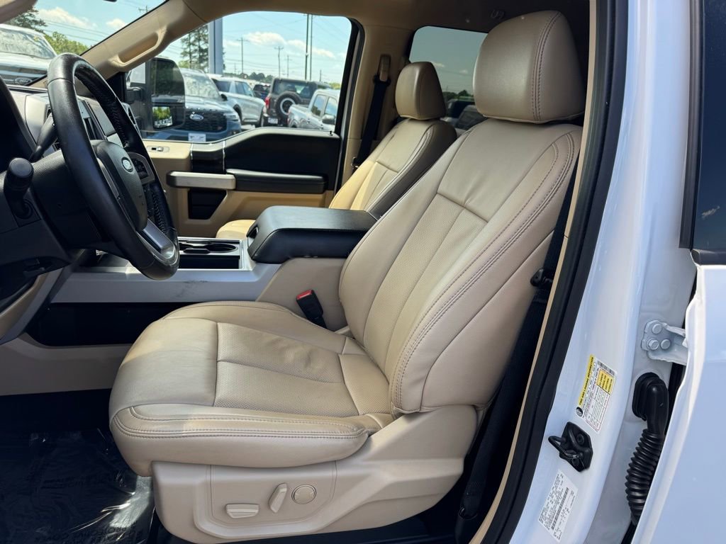 Used 2021 Ford F250 Lariat w/ Lariat Value Package AWD/4WD image 14