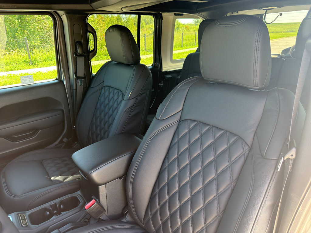 New 2026 Jeep Wrangler Unlimited Sport AWD/4WD image 16