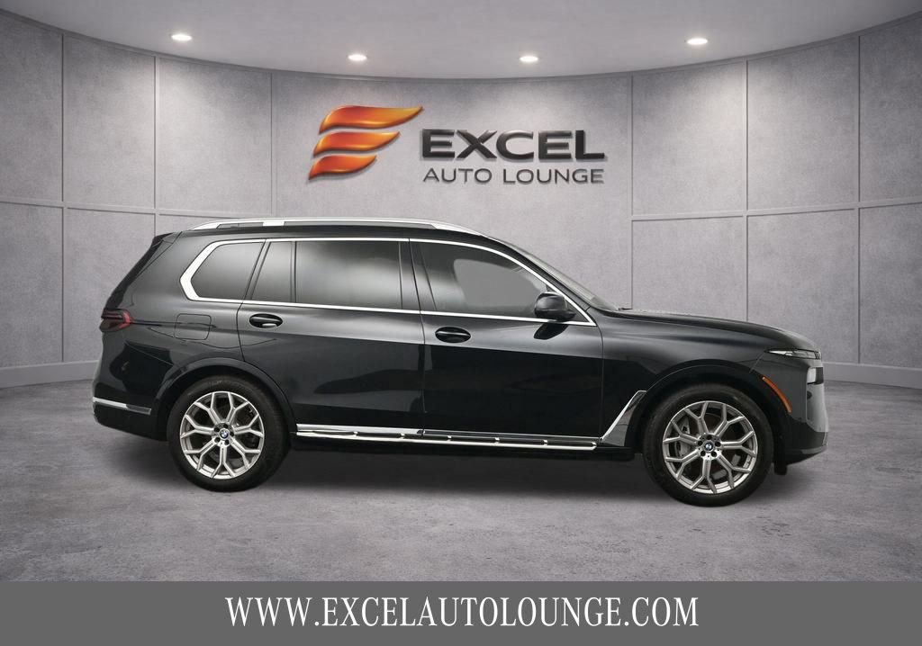 Used 2023 BMW X7 xDrive40i w/ Premium Package AWD/4WD image 10
