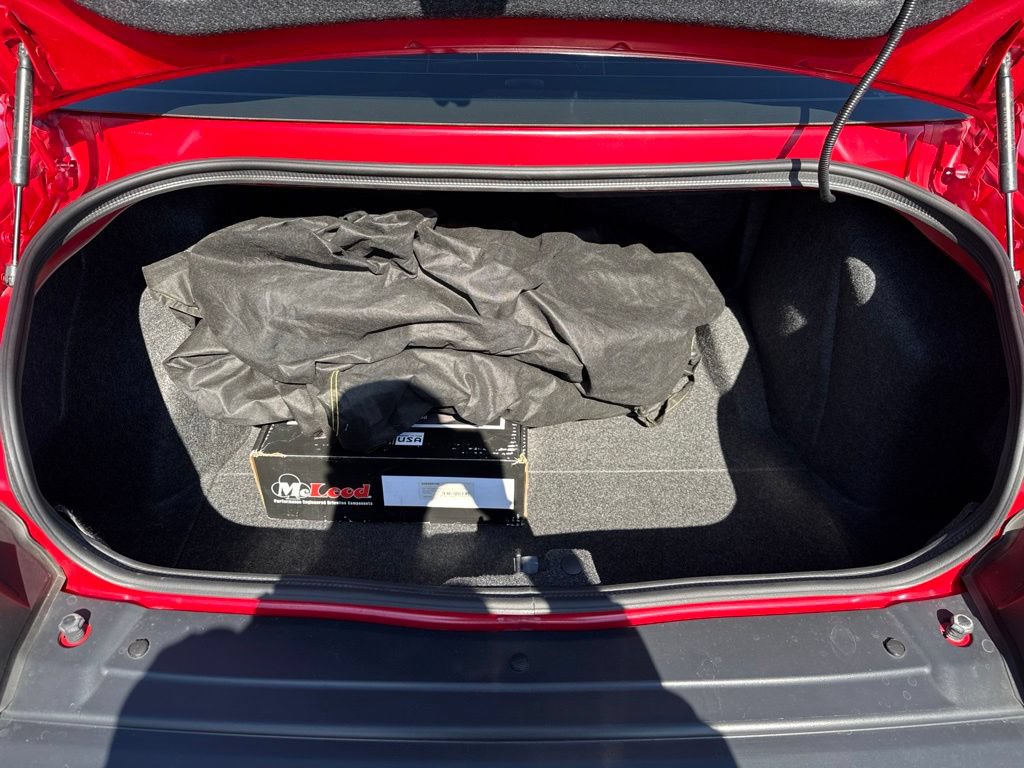Used 2016 Dodge Challenger SRT Hellcat RWD image 9