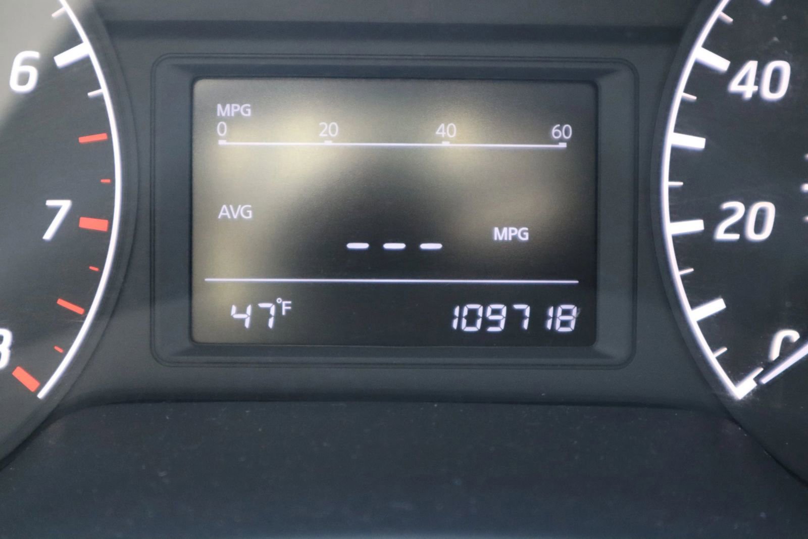 Used 2019 Nissan Sentra S image 28