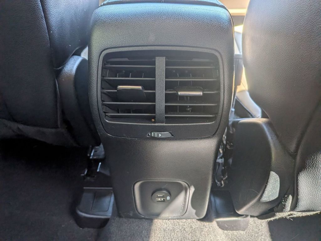 Used 2020 Ford Escape SE Sport AWD/4WD image 26