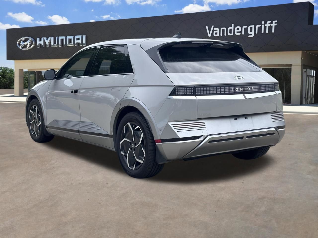 Used 2024 Hyundai Ioniq 5 Limited image 7