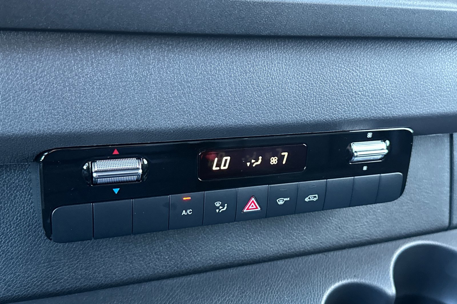 New 2025 Mercedes-Benz Sprinter 2500 image 19