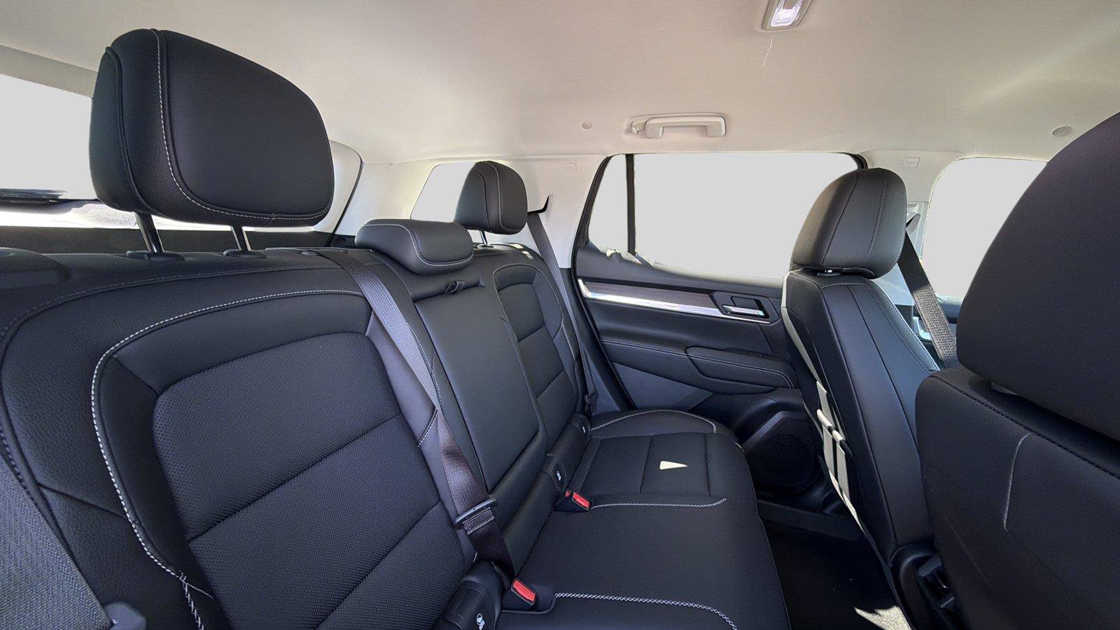 New 2026 GMC Terrain Denali AWD/4WD image 21