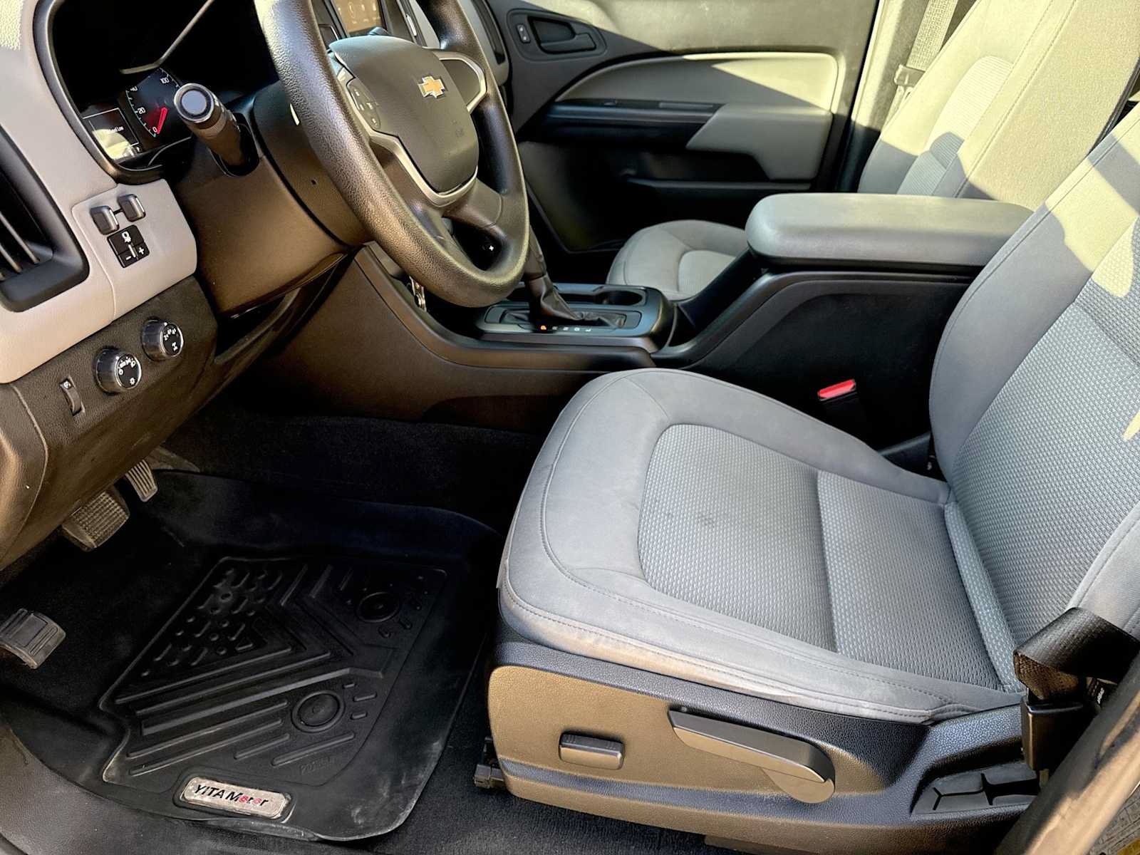 Used 2019 Chevrolet Colorado W/T w/ WT Convenience Package AWD/4WD image 15