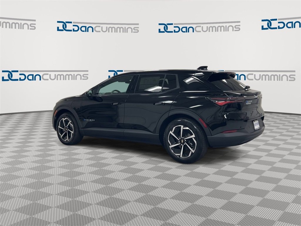 New 2026 Chevrolet Equinox EV LT image 6