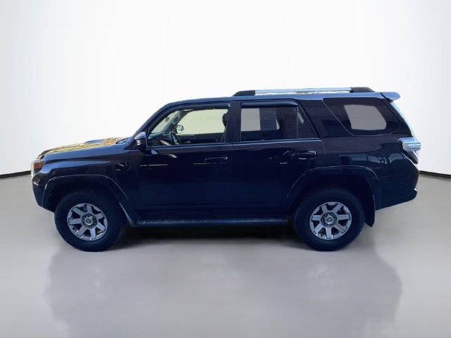 Used 2016 Toyota 4Runner Trail AWD/4WD image 4