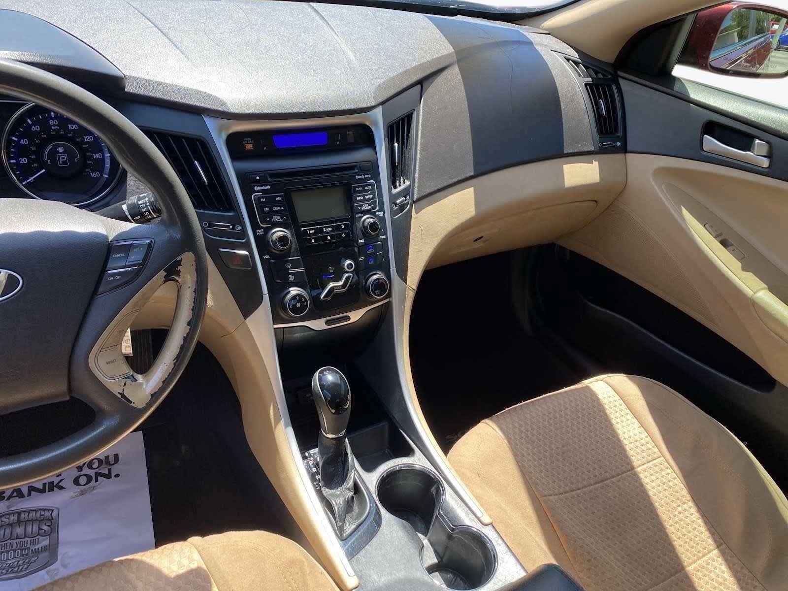 Used 2011 Hyundai Sonata GLS FWD image 25