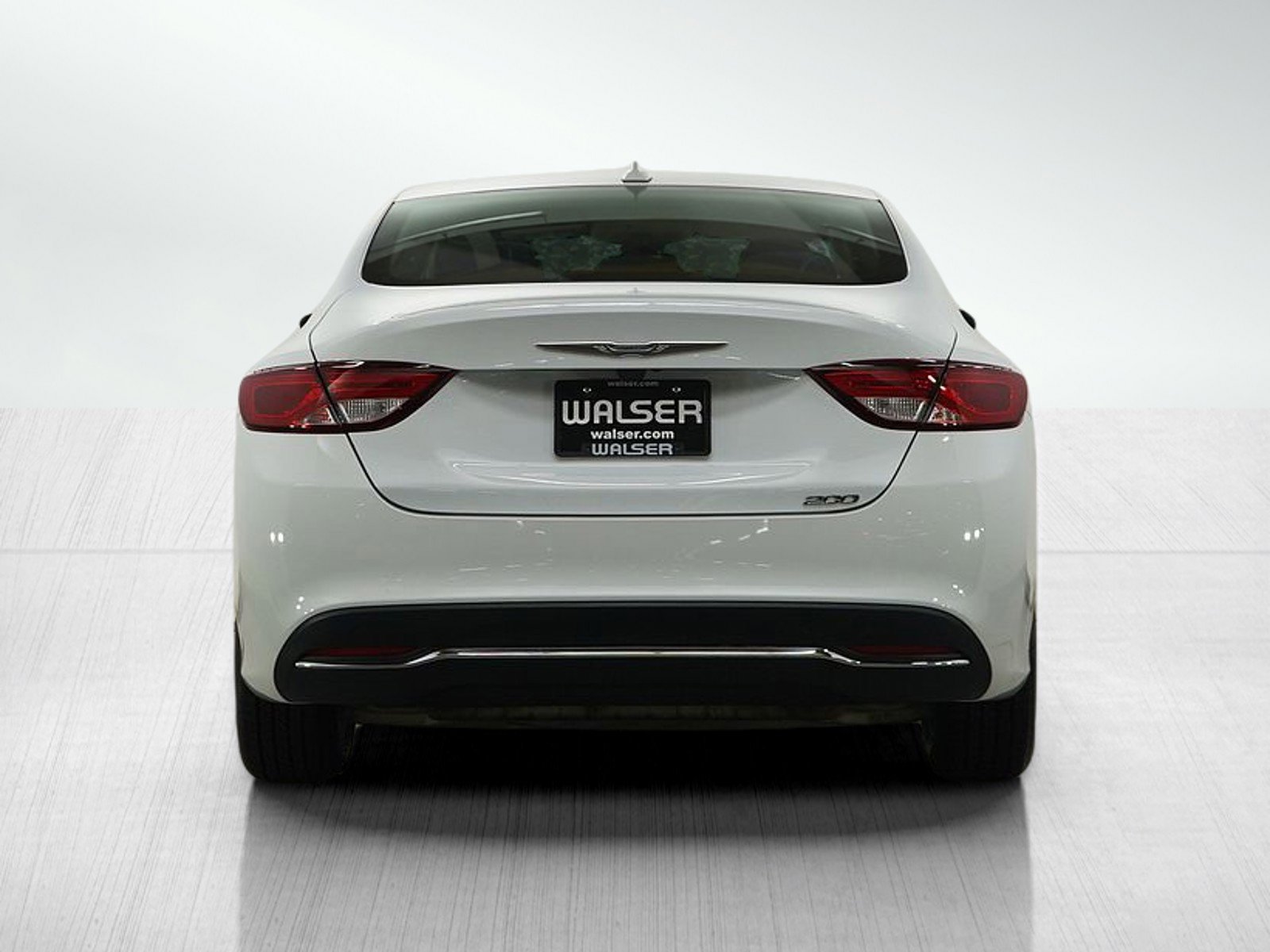 Used 2016 Chrysler 200 Limited w/ Anniversary Edition FWD image 4