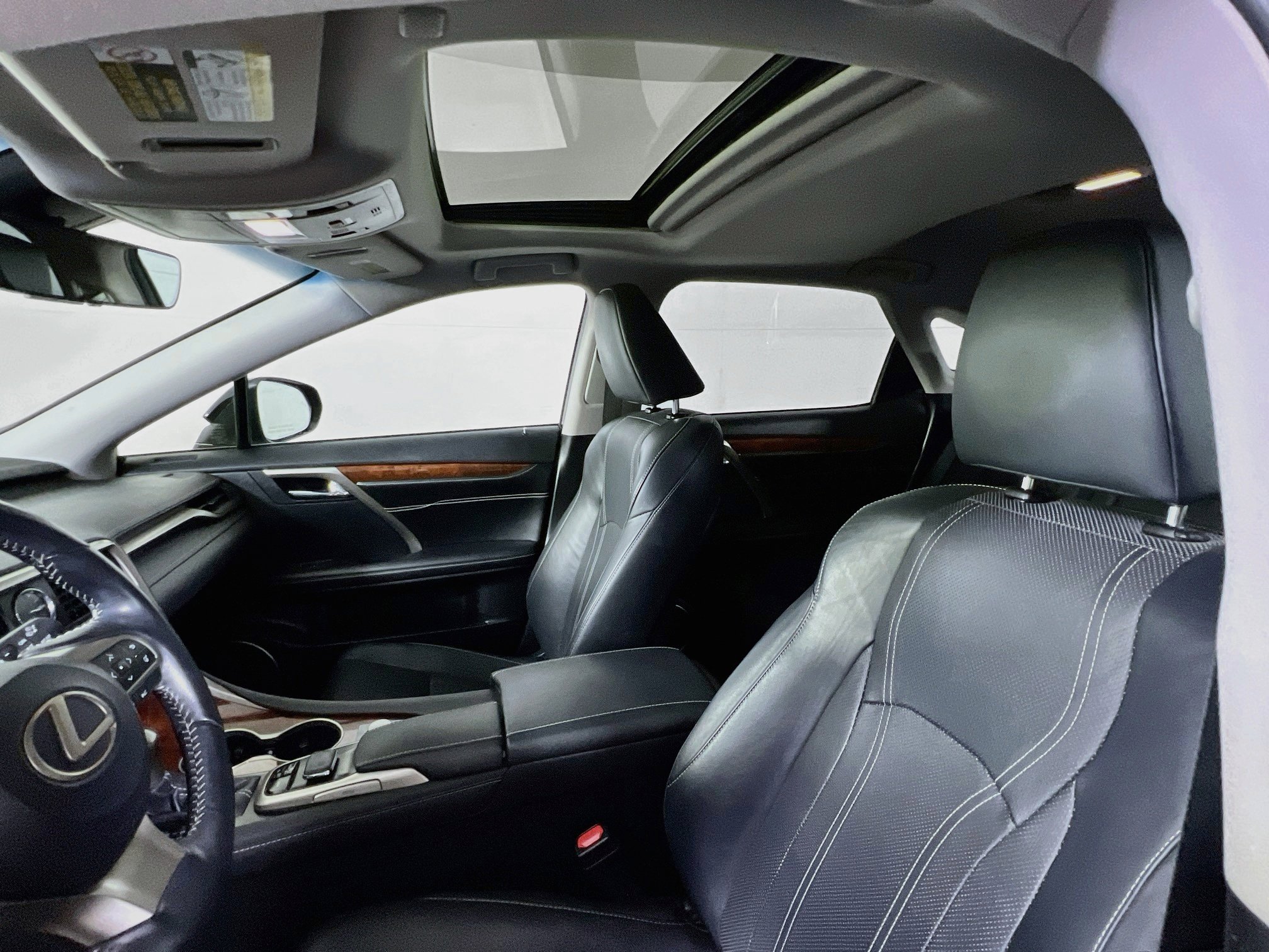 Used 2019 Lexus RX 350 AWD w/ Navigation Package image 21