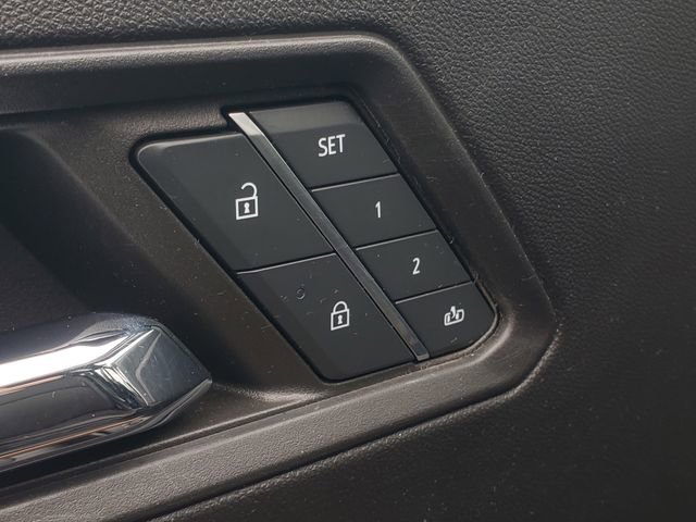 Used 2024 GMC Canyon AT4 w/ AT4 Premium Package image 13