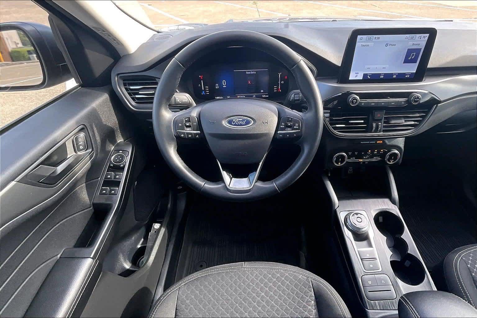 Used 2024 Ford Escape Active FWD image 12