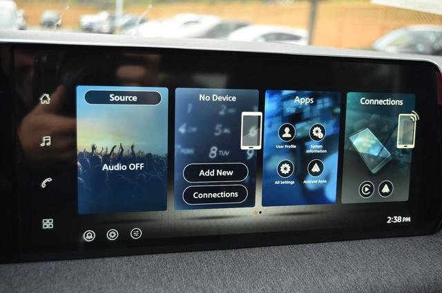 New 2026 Nissan Kicks SV w/ SV Premium Package image 13