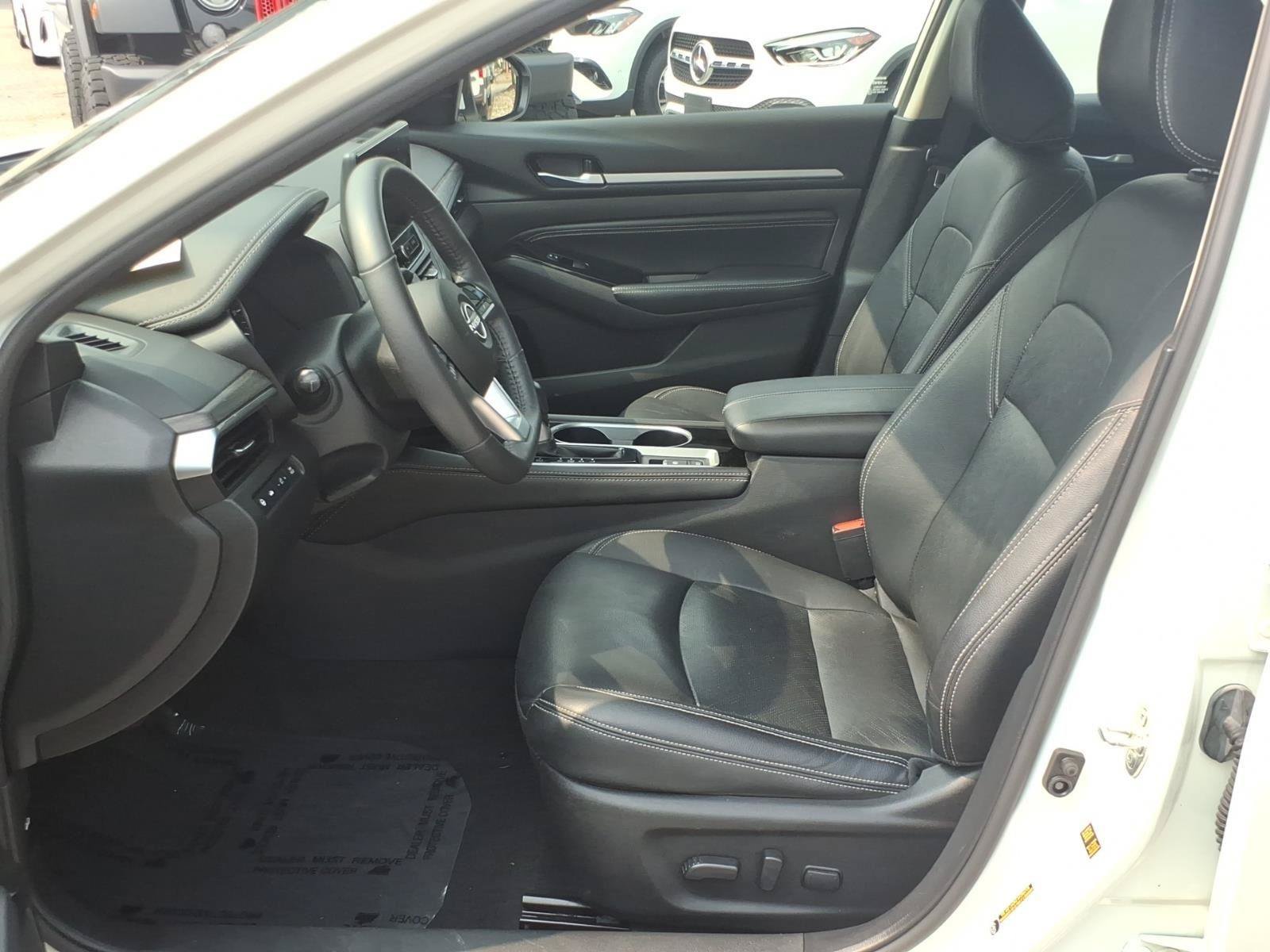 Used 2023 Nissan Altima 2.5 SL FWD image 12