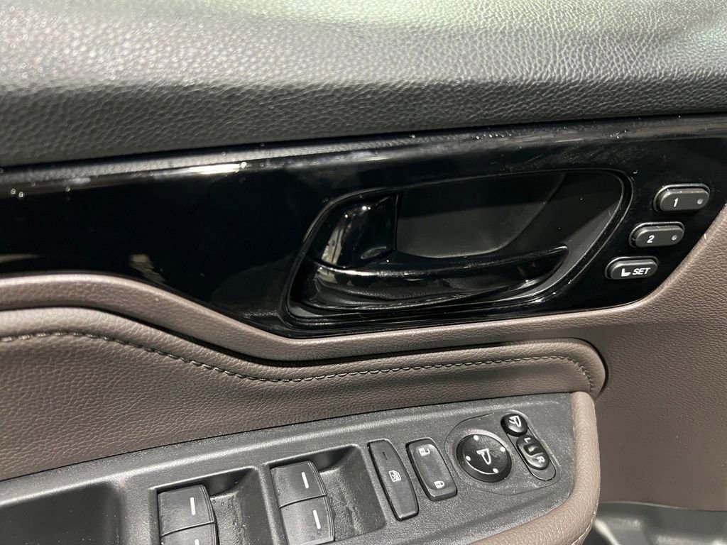 Used 2019 Honda Odyssey Touring image 23