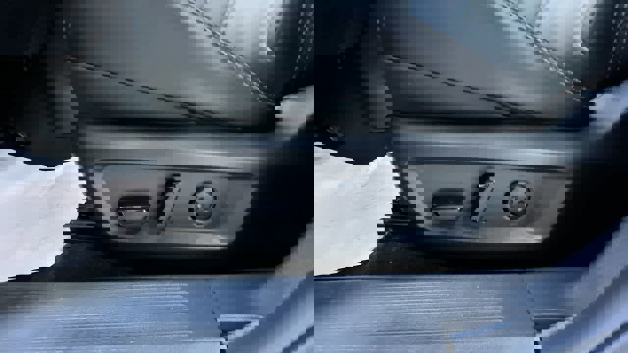 Used 2023 Nissan Rogue SL w/ SL Premium Package image 13