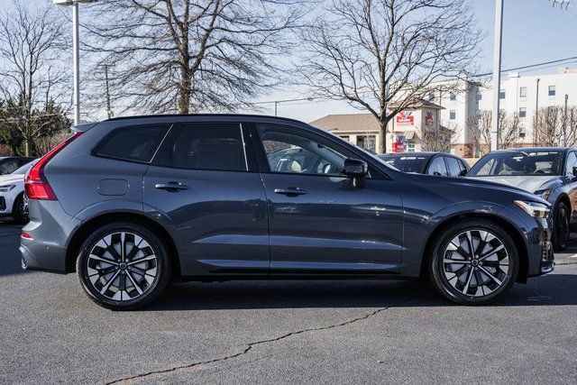 New 2026 Volvo XC60 B5 Ultra w/ Protection Package Premier AWD/4WD image 3