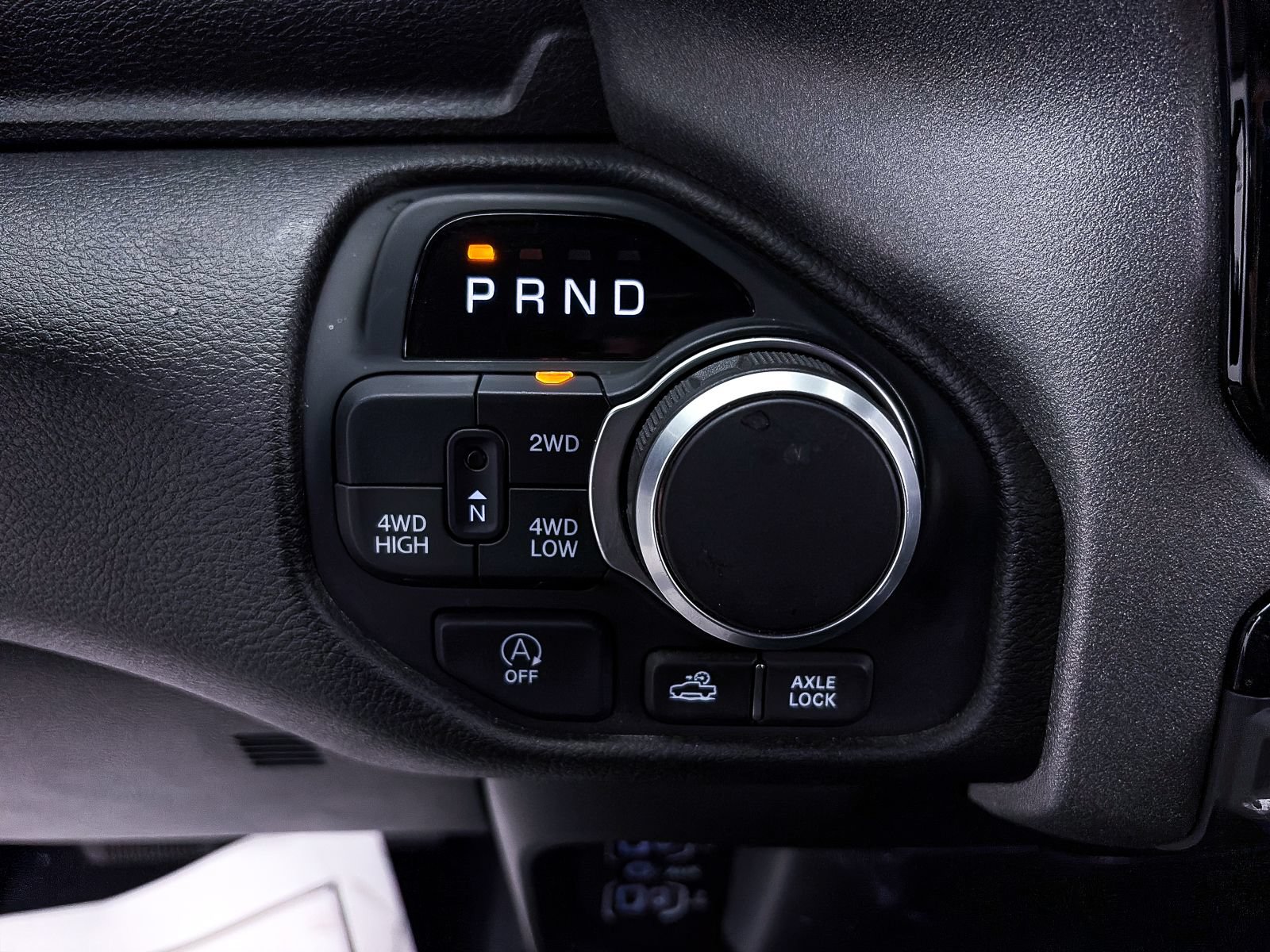 Used 2025 RAM 1500 Warlock AWD/4WD image 23