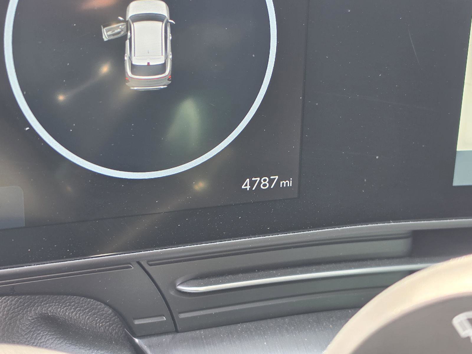 Used 2025 Hyundai Kona Limited AWD/4WD image 21