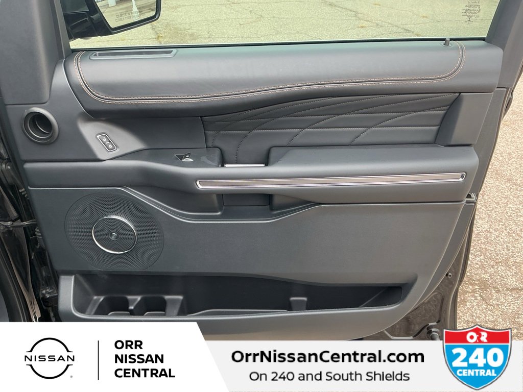 Used 2022 Ford Expedition Platinum image 10