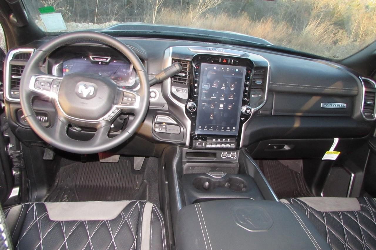 New 2024 RAM 3500 Laramie w/ Night Edition image 28