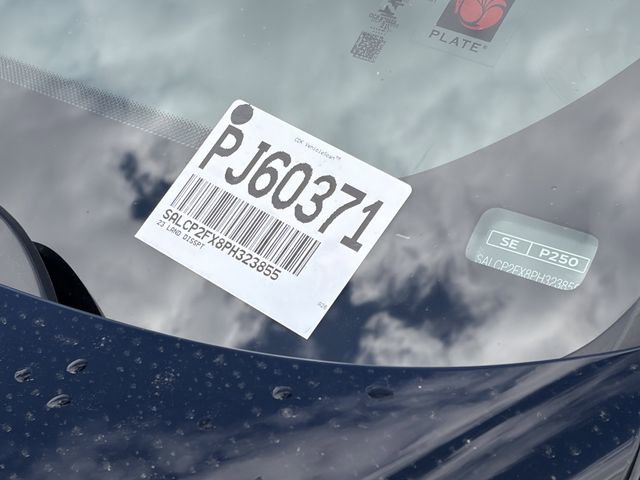 Used 2023 Land Rover Discovery Sport SE image 32