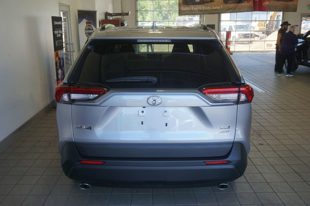 Certified 2023 Toyota RAV4 XLE AWD/4WD image 15