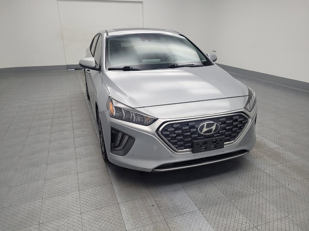 Used 2020 Hyundai Ioniq Limited image 14