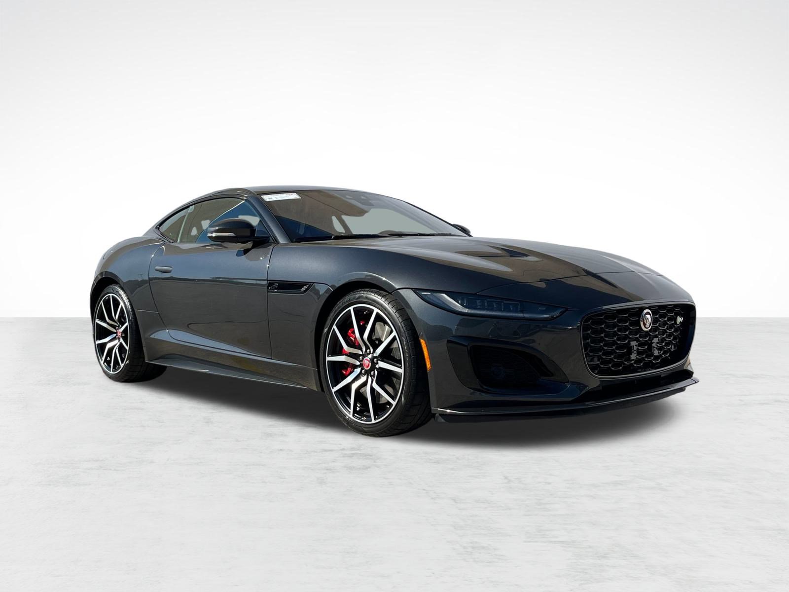 Used 2023 Jaguar F-TYPE R image 7