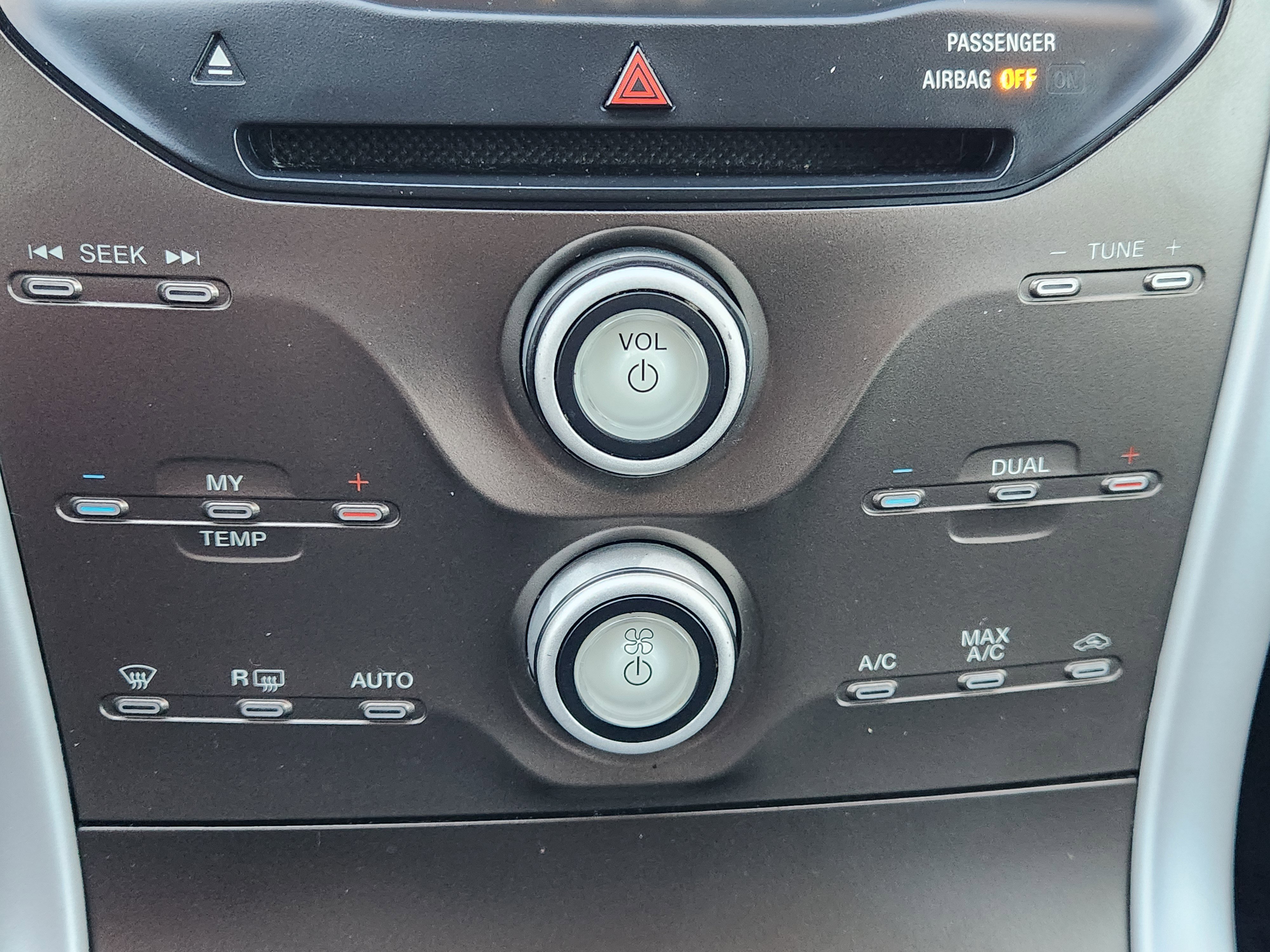 Used 2014 Ford Edge SEL w/ Equipment Group 205A image 22