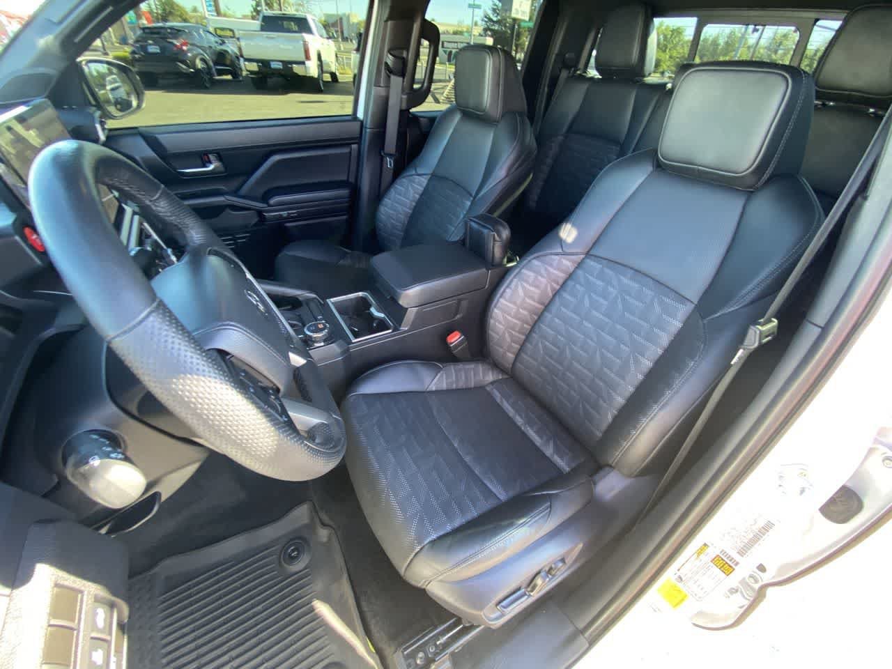 Certified 2024 Toyota Tacoma TRD Sport w/ TRD Sport Premium Package AWD/4WD image 11