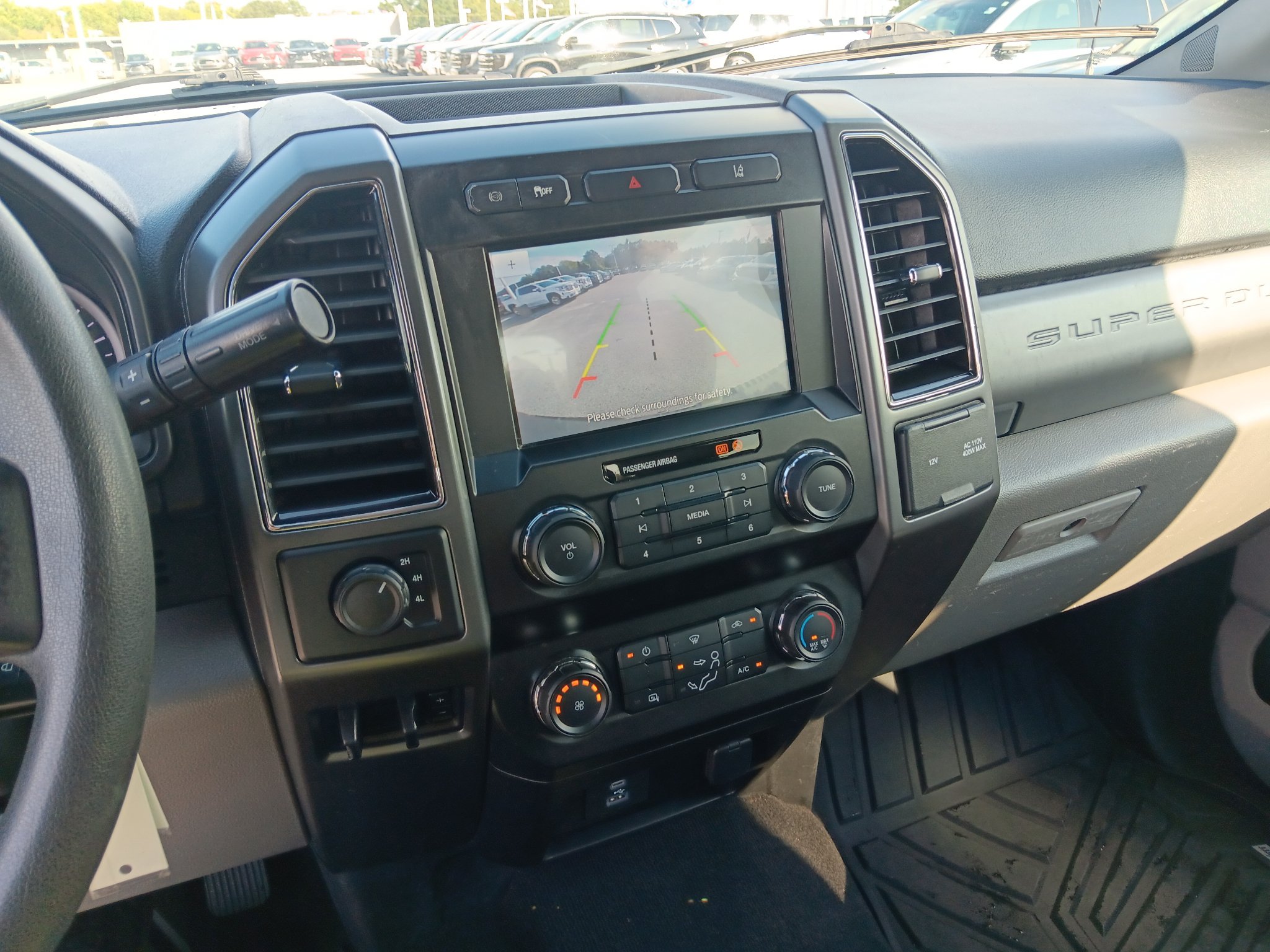 Used 2020 Ford F250 XLT AWD/4WD image 15
