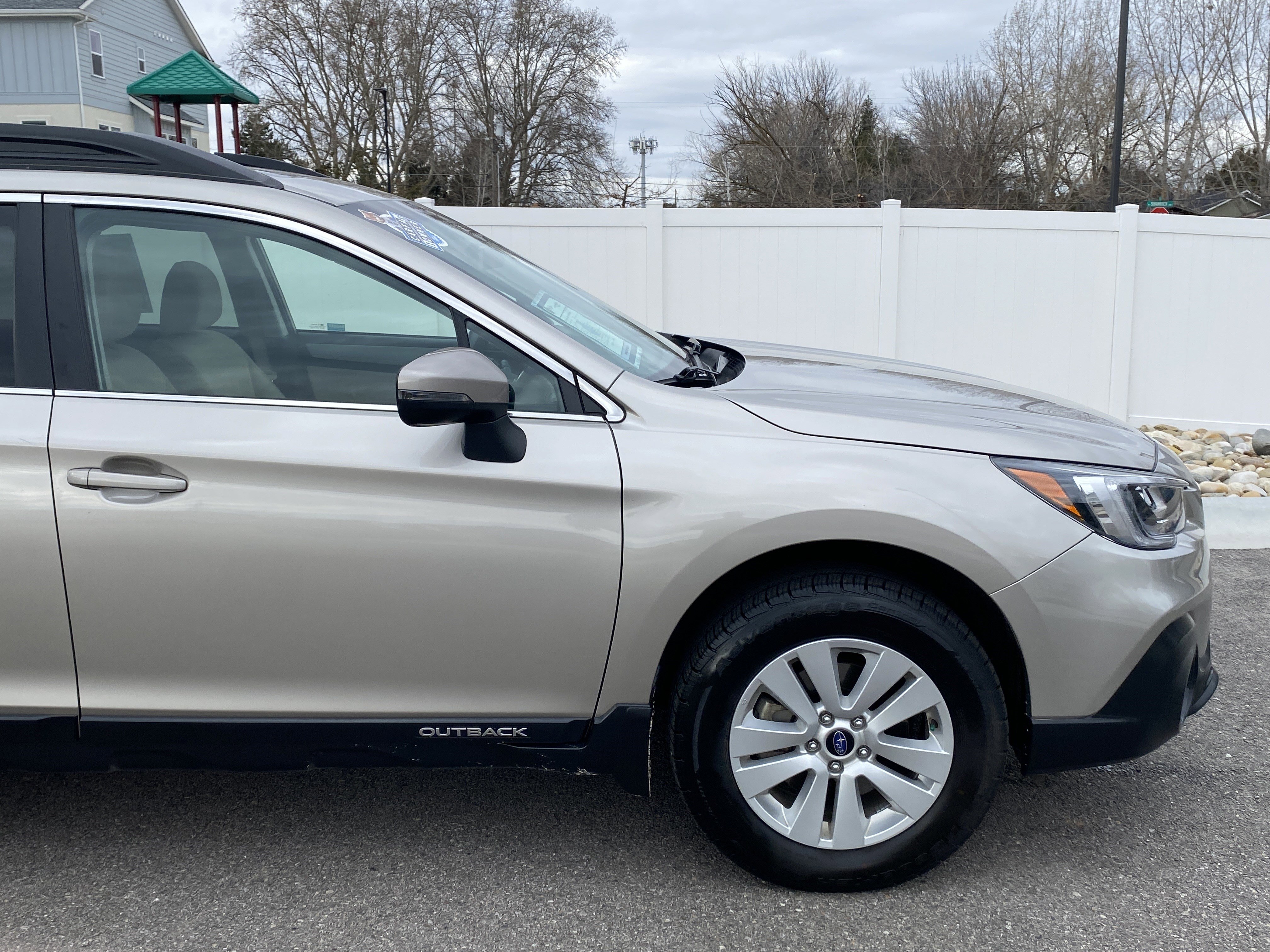 Used 2019 Subaru Outback 2.5i Premium w/ Popular Package #2 image 8