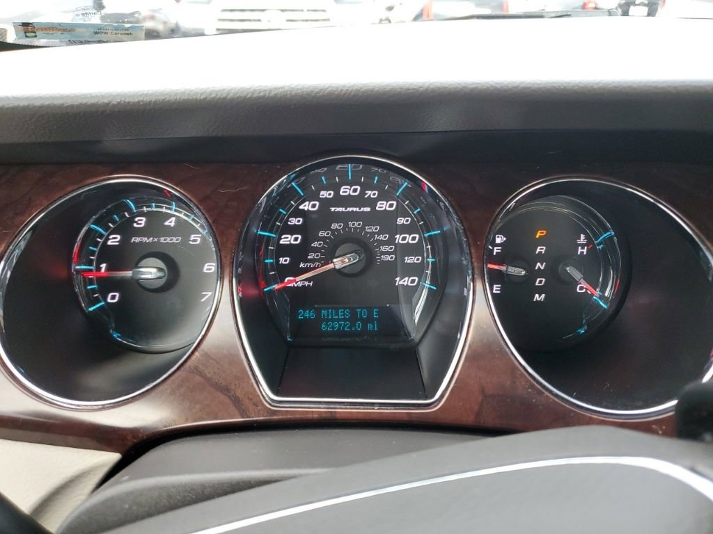 Used 2011 Ford Taurus Limited w/ 301A Rapid Spec Order Code image 20