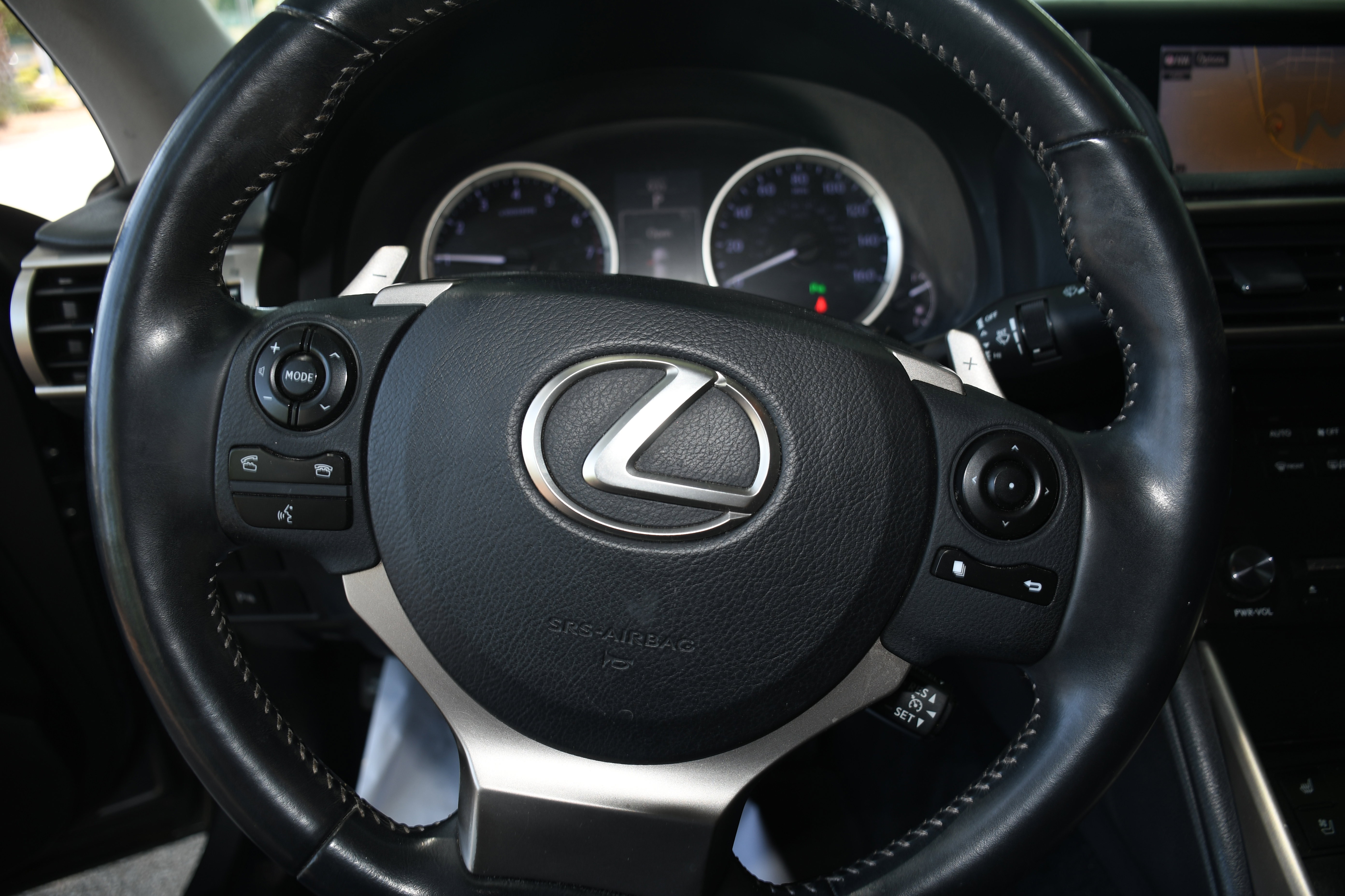 Used 2014 Lexus IS 350 w/ Navigation Package RWD image 13