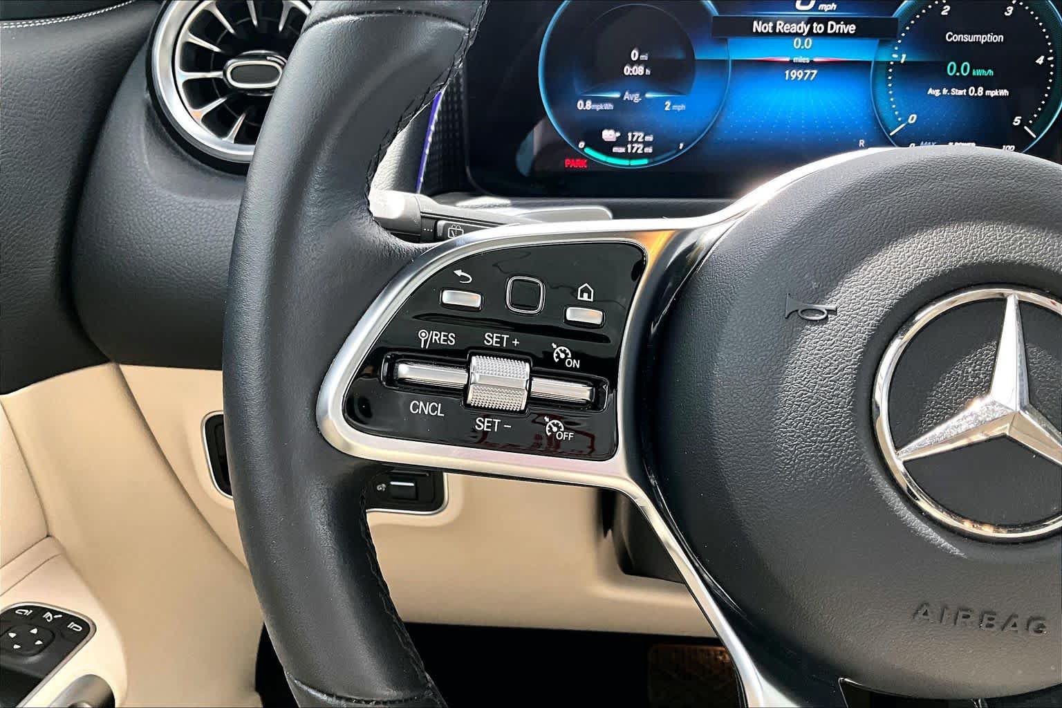 Certified 2023 Mercedes-Benz EQB 300 4MATIC w/ Exclusive Package image 23