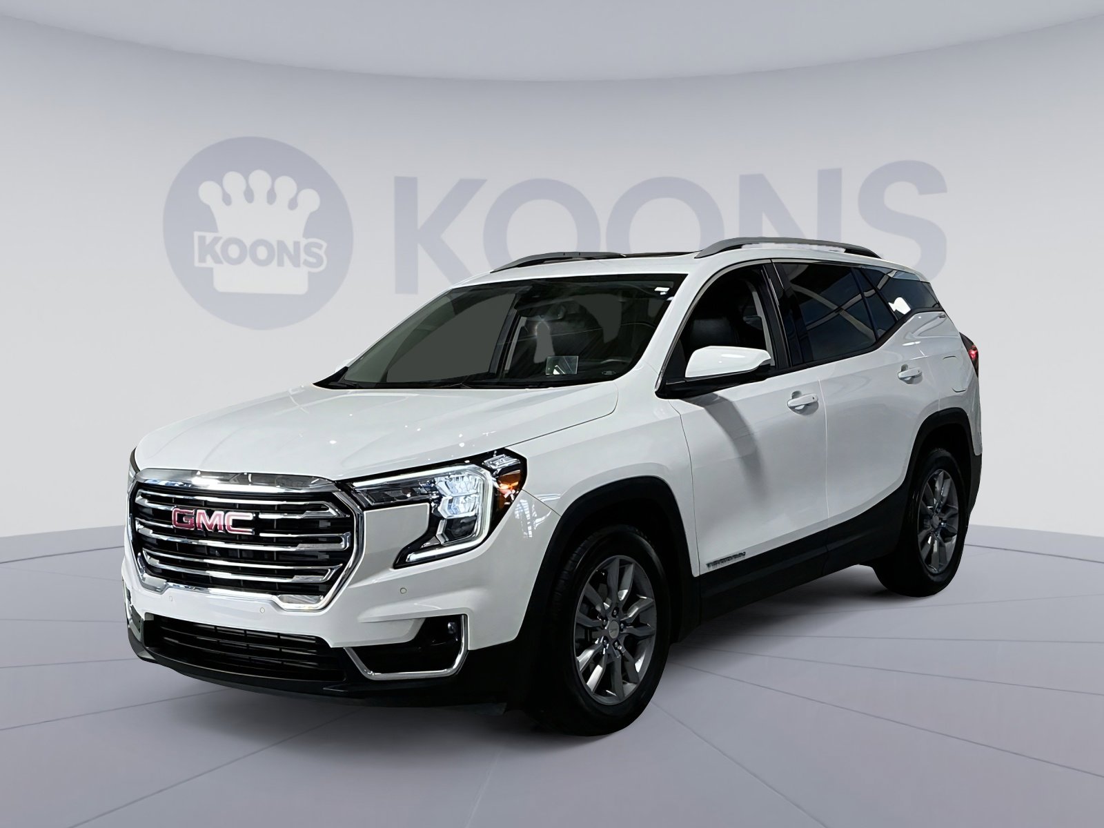 Used 2022 GMC Terrain SLT w/ Tech Package