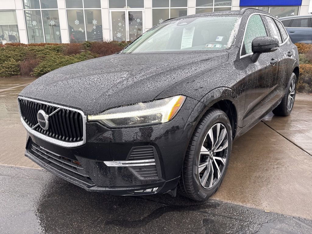 Certified 2023 Volvo XC60 B5 Core w/ Climate Package AWD/4WD image 2