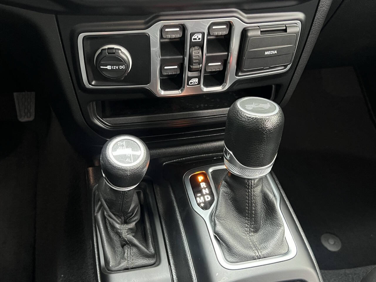 Used 2020 Jeep Wrangler Unlimited Sport AWD/4WD image 28
