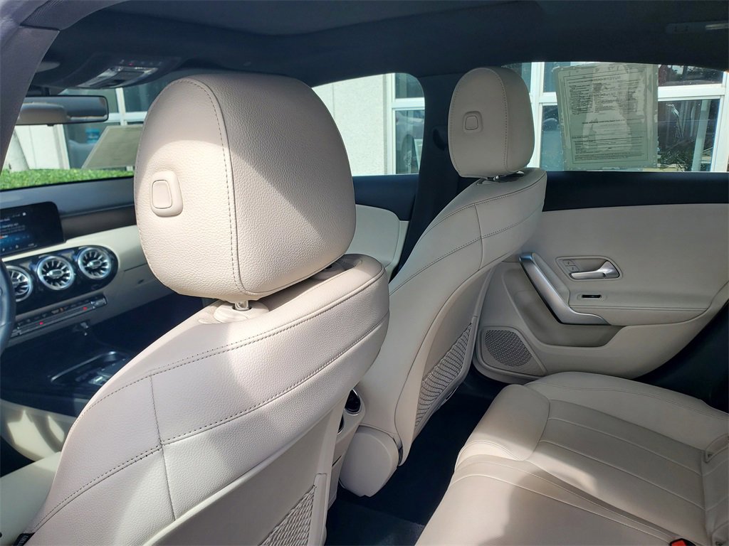 Used 2019 Mercedes-Benz A 220 image 10