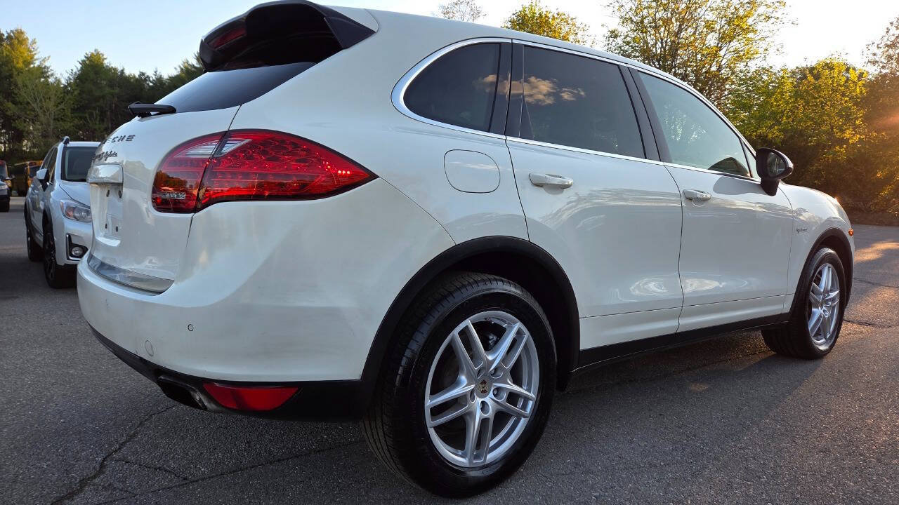 Used 2012 Porsche Cayenne S AWD/4WD image 15